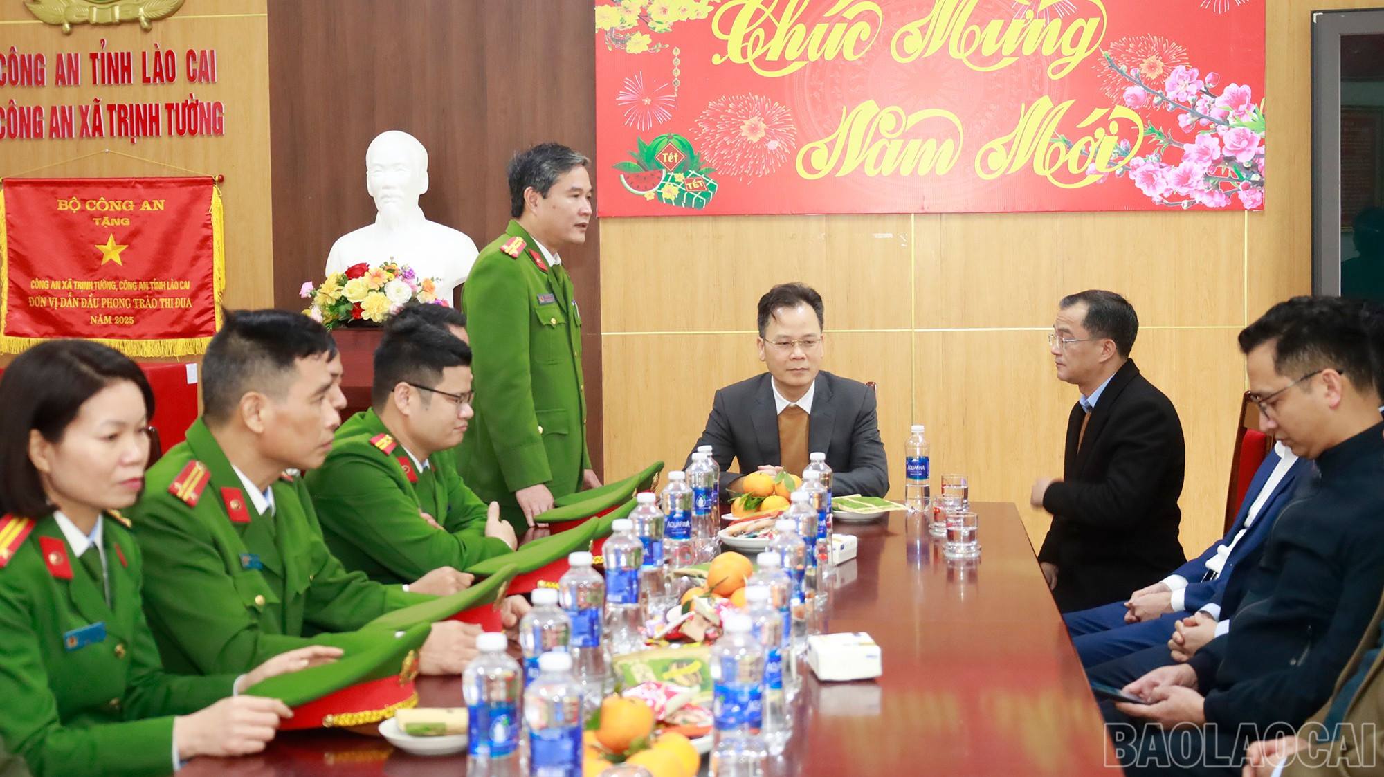 anh tin bai